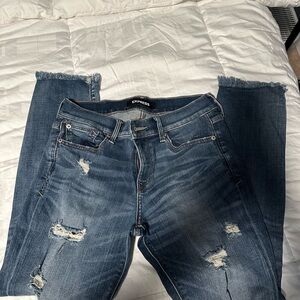 Express Women's Cropped Distressed Denim Jeans